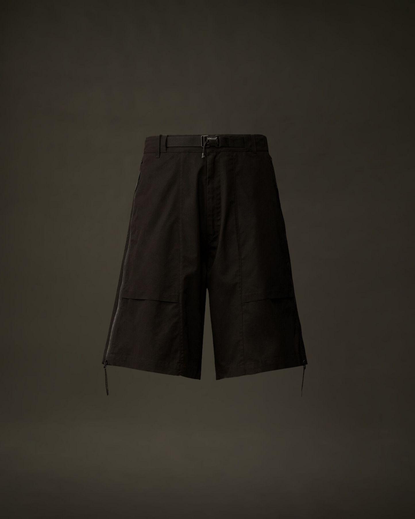 C.P. COMPANY - METROPOLIS HYST SHORTS - BLACK