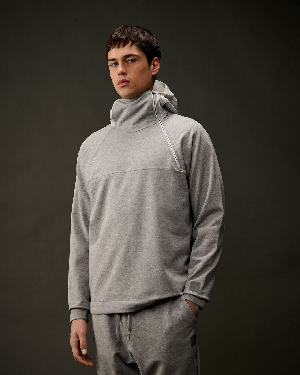 C.P. COMPANY - STRCH FLEECE MIXED ZIP HDD SWSH - GAUZE WHITE