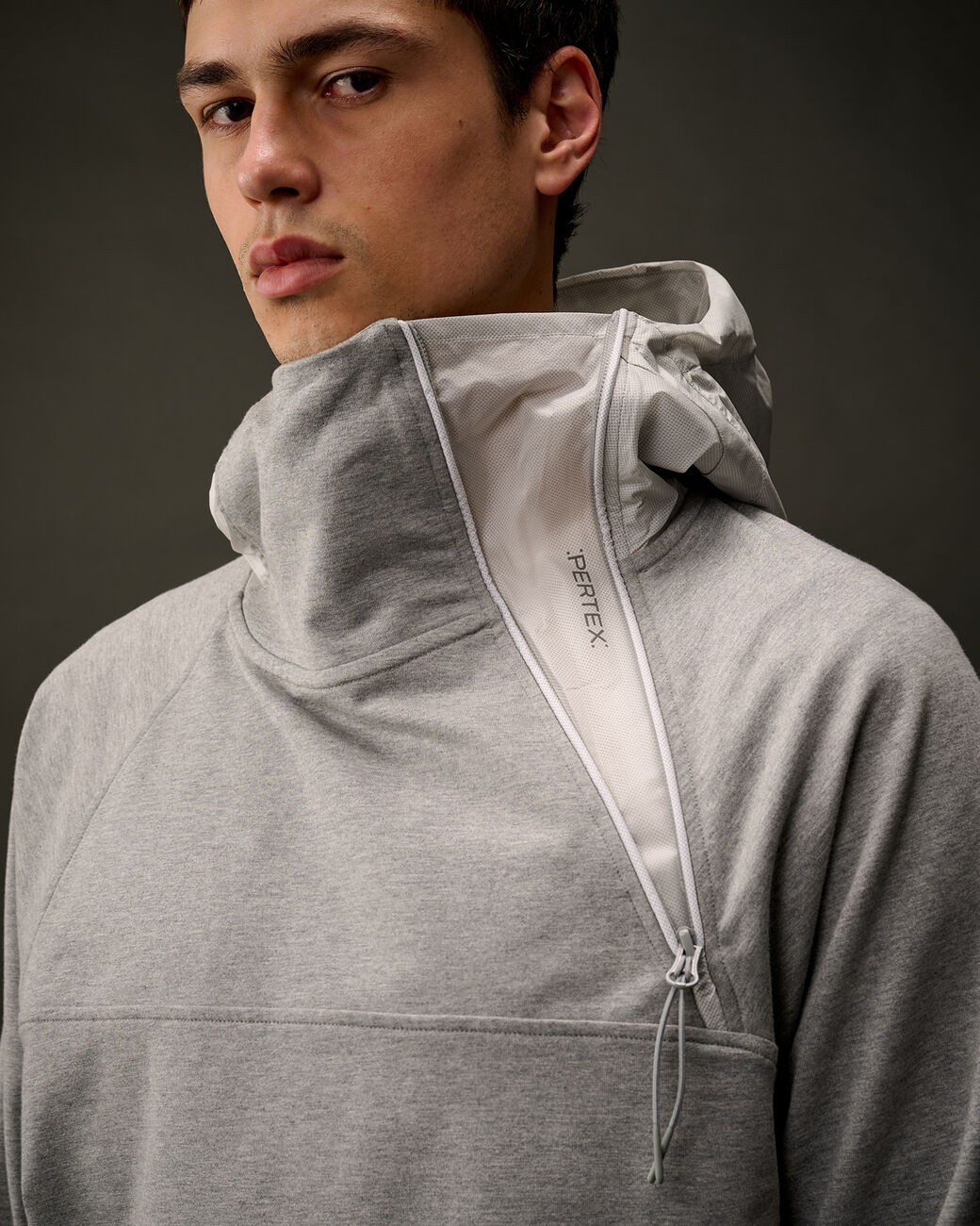 C.P. COMPANY - STRCH FLEECE MIXED ZIP HDD SWSH - GAUZE WHITE