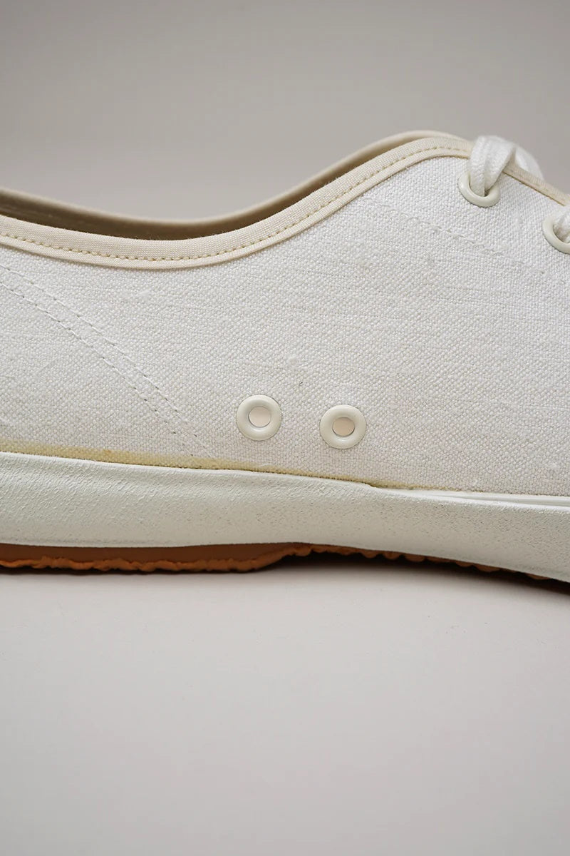 ◯ Nigel Cabourn - 50s BRITISH ARMY TRAINING SHOE - OFF WHITE