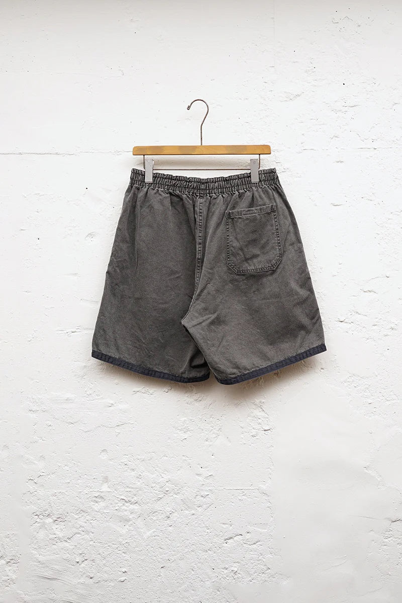 ◯ Nigel Cabourn - RUGGER SHORT PIGMENT FADE - CHARCOAL GRAY