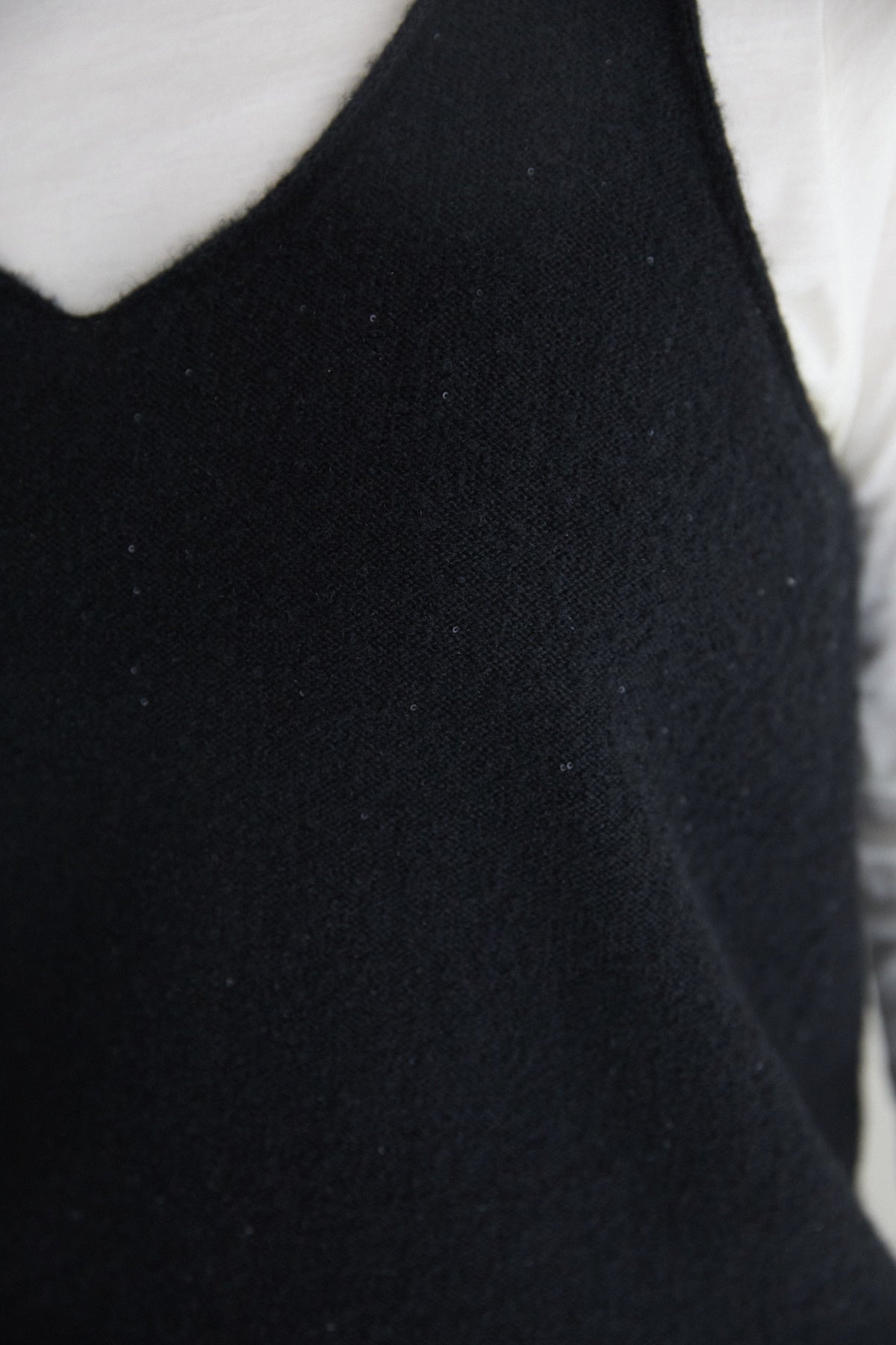 humoresque - stardust vest - black