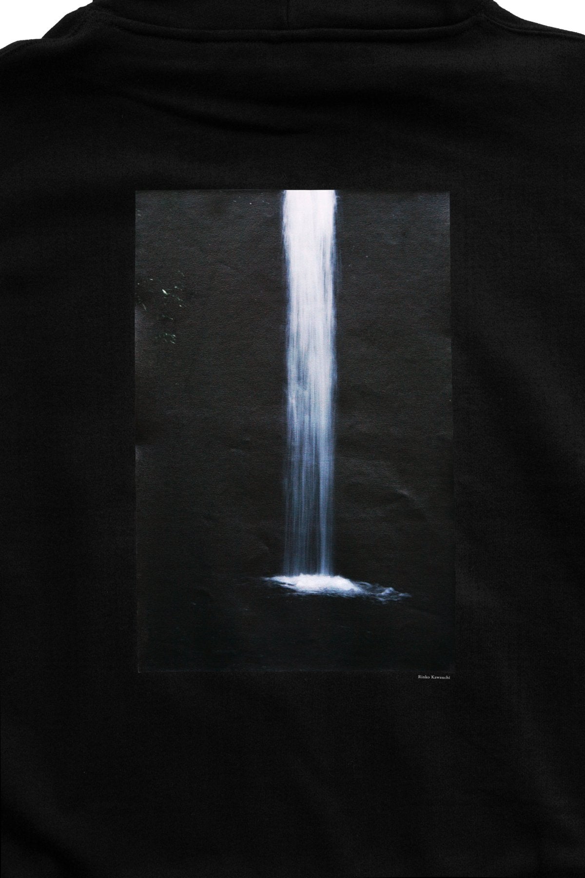 大勉強 DAIBENKYO by PHAETON | Hooded Sweatshirt 滝 Photo Rinko Kawauchi - BLACK