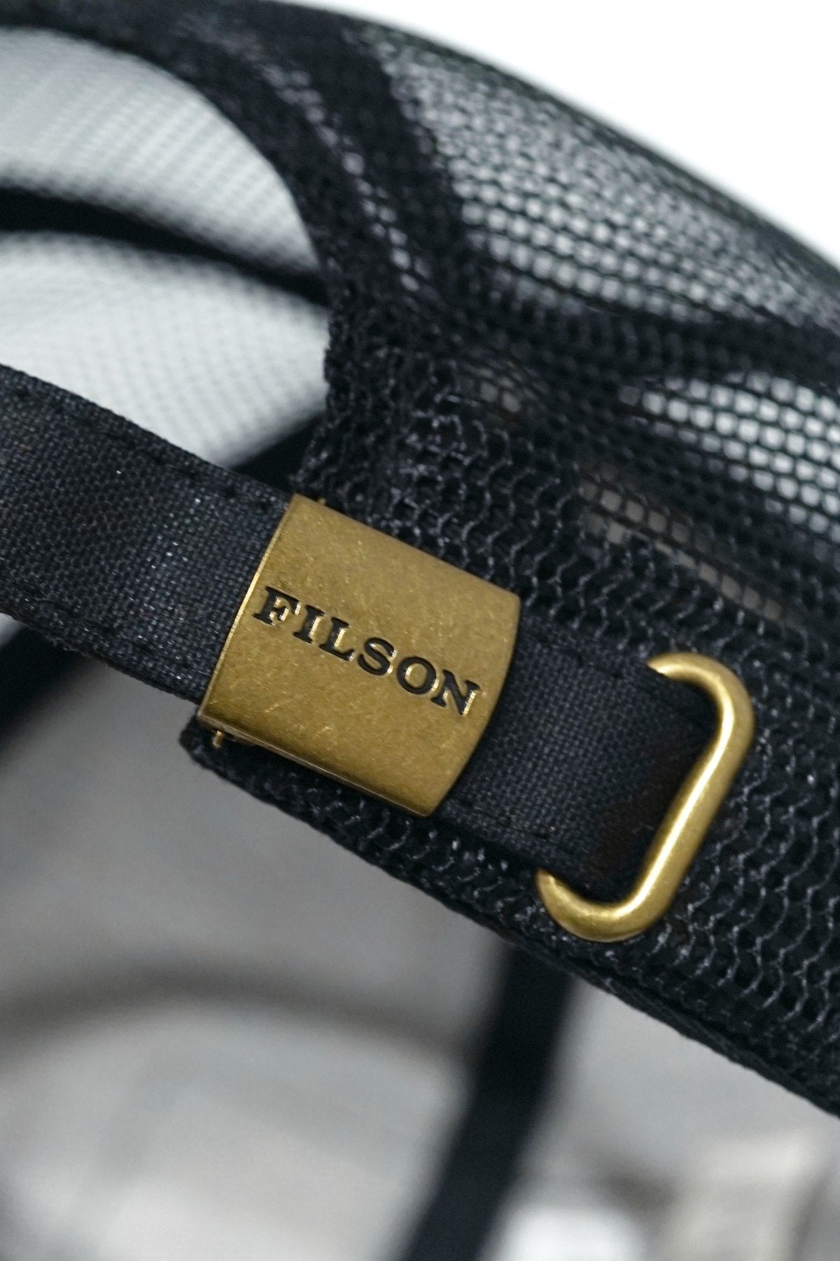 ◯ FILSON - LOGGER MESH CAP - BLACK