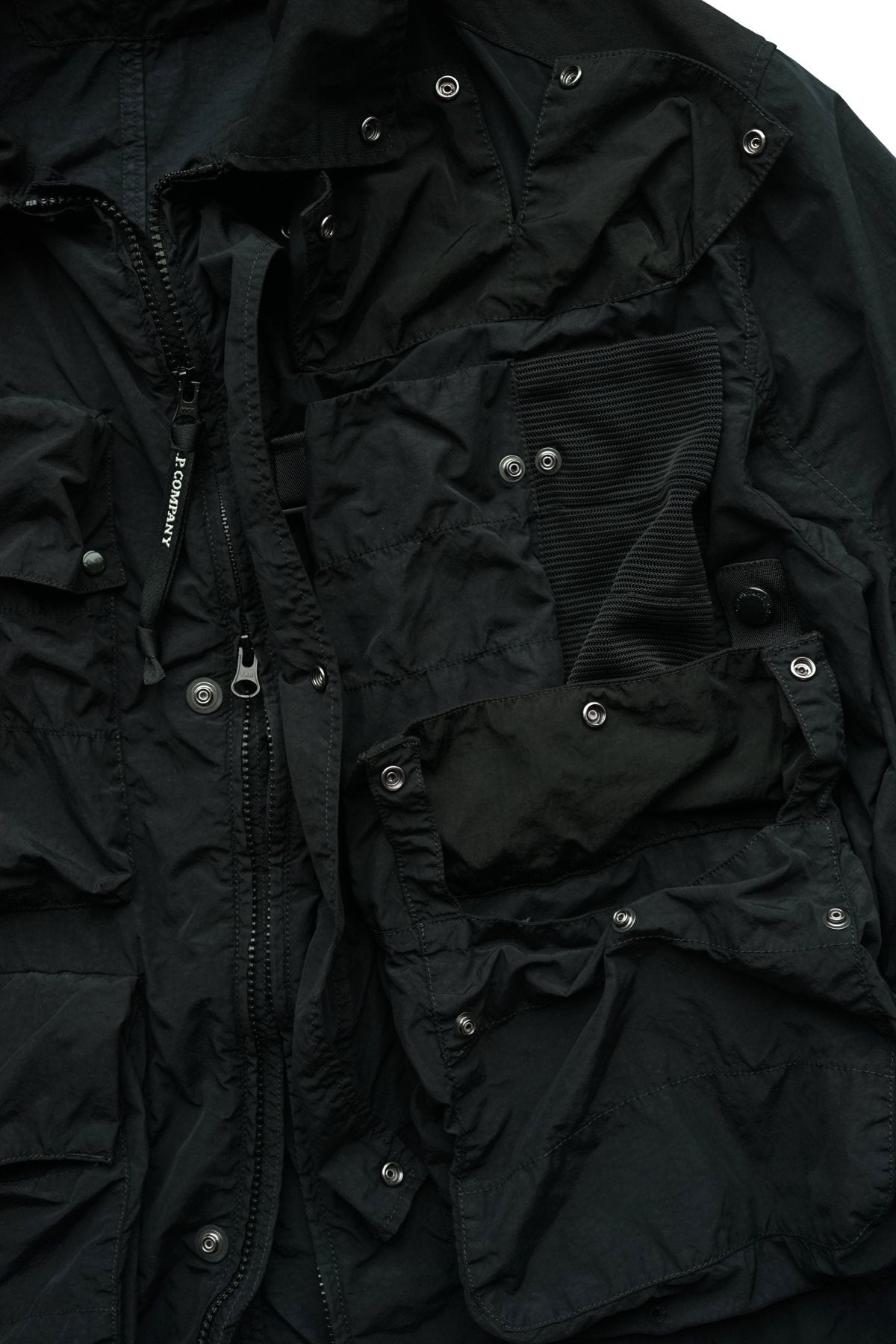 C.P. COMPANY - FLATT NYLON LA MILLE JACKET - BLACK