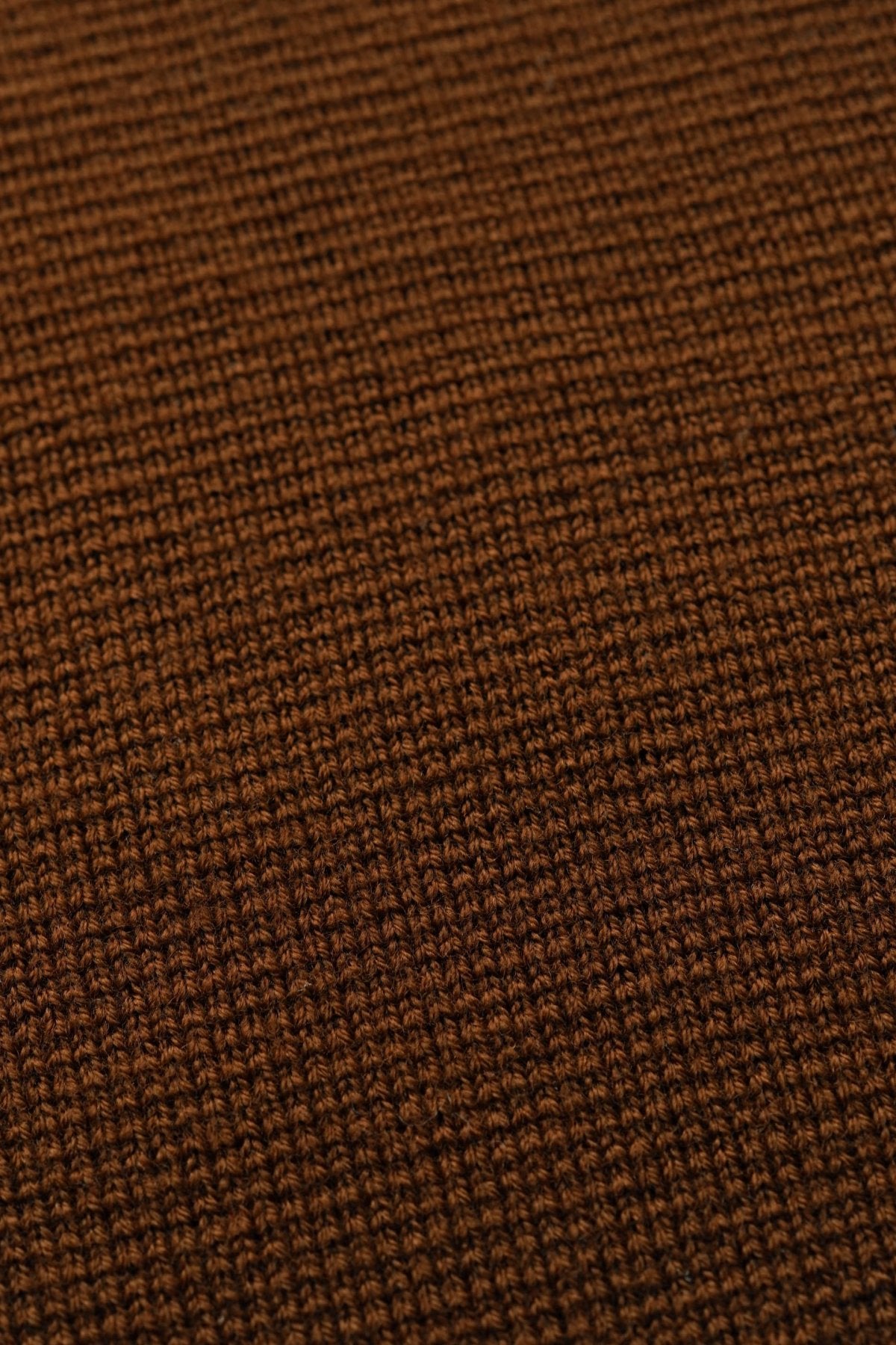 C.P. COMPANY - EXTRA FINE MERINO WOOL JUMPER - PARTRIDGE BROWN