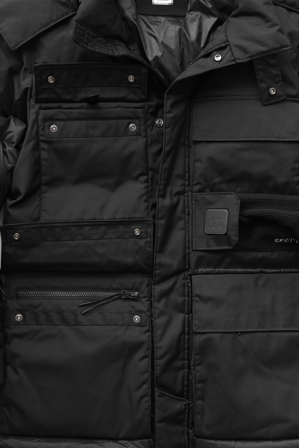 C.P. COMPANY - DYNATEC MIXED DOWN PARKA - BLACK