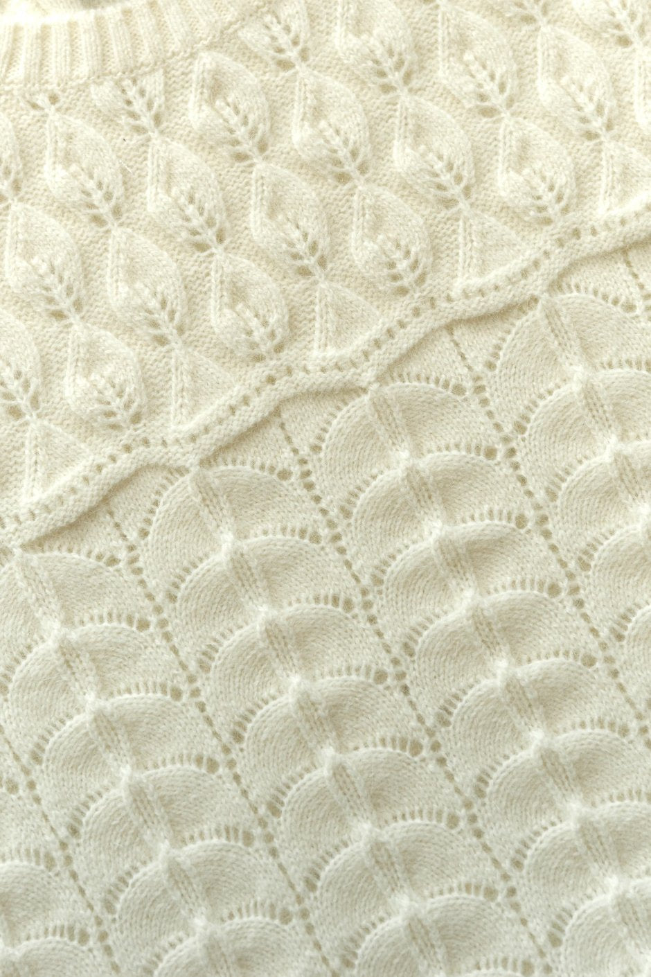 WRYHT - LACE PETTICOAT PATTERN TINY VEST - RAW WHITE