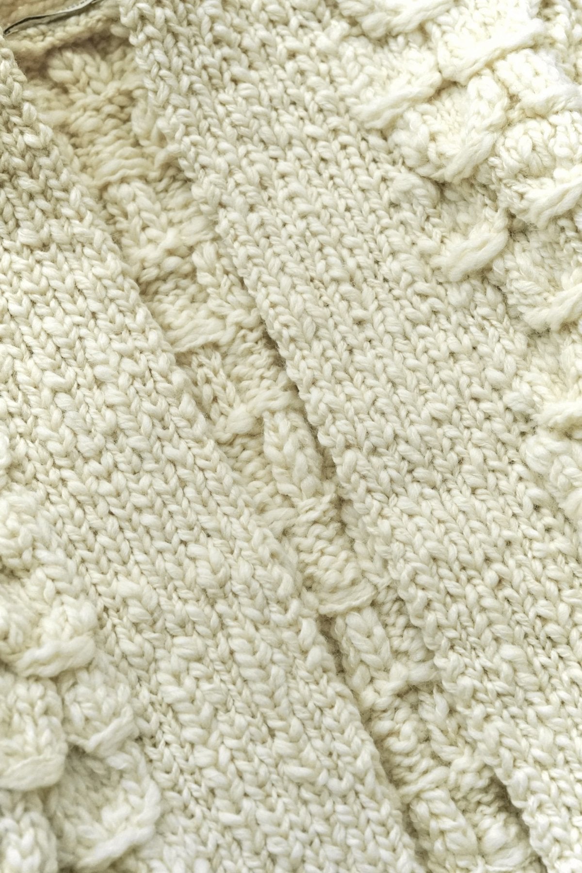 OLD JOE - SHELL PATTERN BELTED GAWN - NATURAL