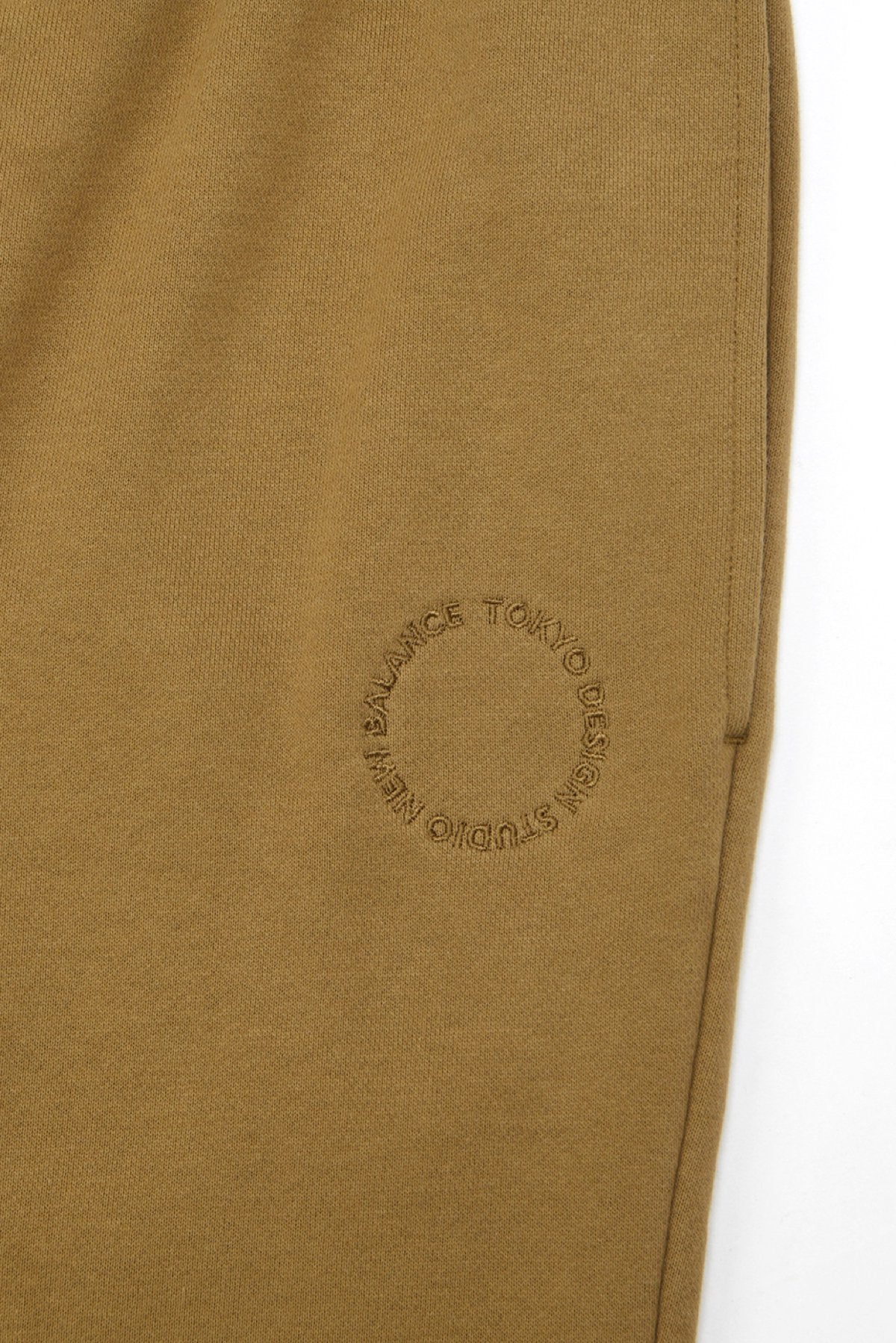 TOKYO DESIGN STUDIO New Balance - Harvey Weight French Terry Pants - BEIGE