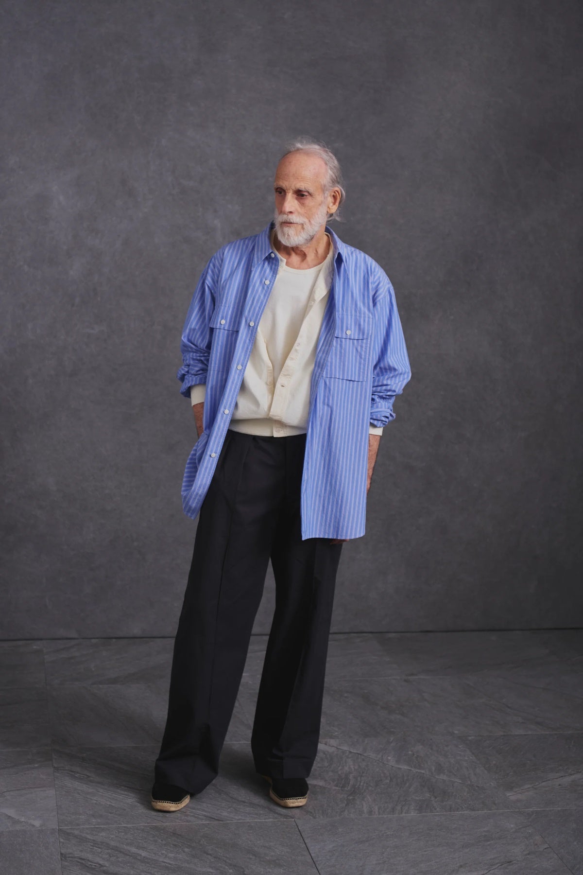 ○OLD JOE - DOUBLE-PLEATED BUGS TROUSER - ONYX