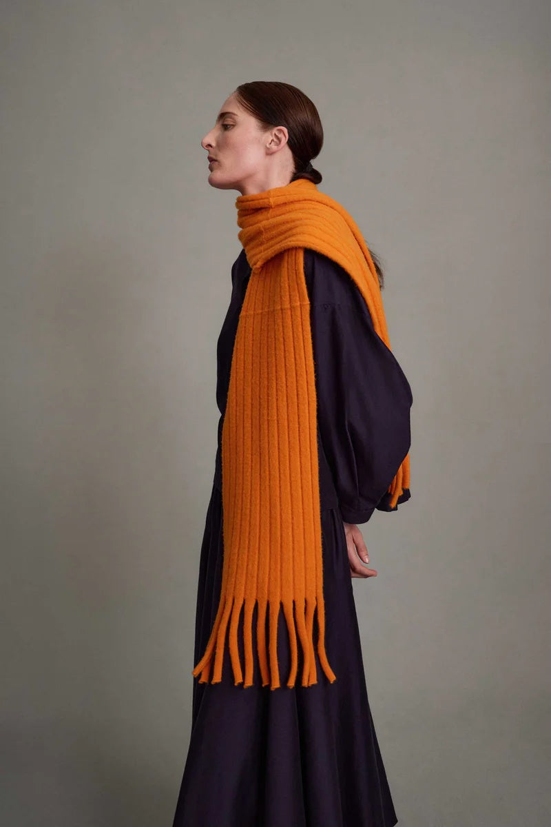 toogood - THE LIBRAIAN SCARF FELTED LAMBSWOOL - NASTURTIUM
