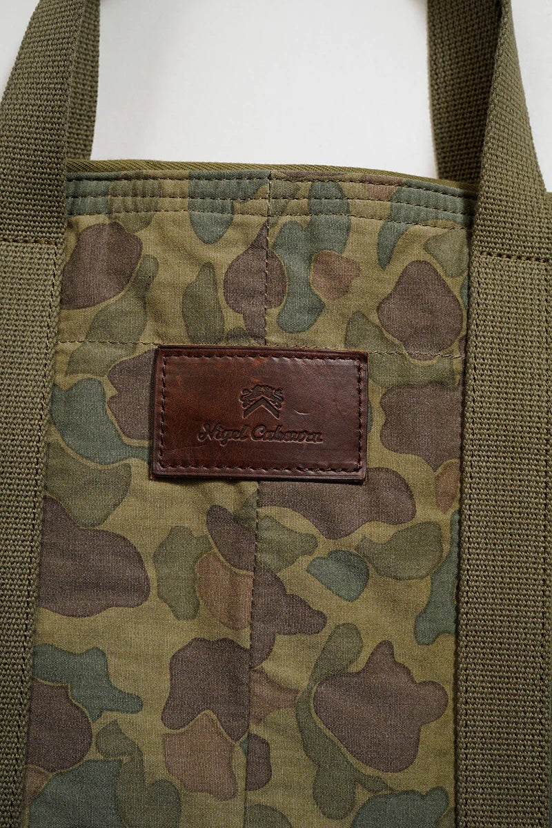 ◯ Nigel Cabourn - HELMET BAG DUCK HUNTER CAMO - GREEN