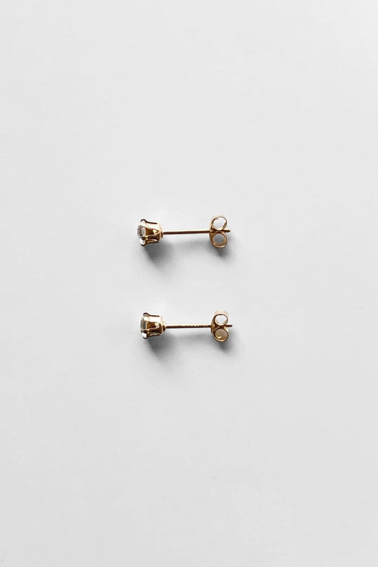 MERCERIE GRAIN D’AILE - 20th C. CUT GLASS Pierce