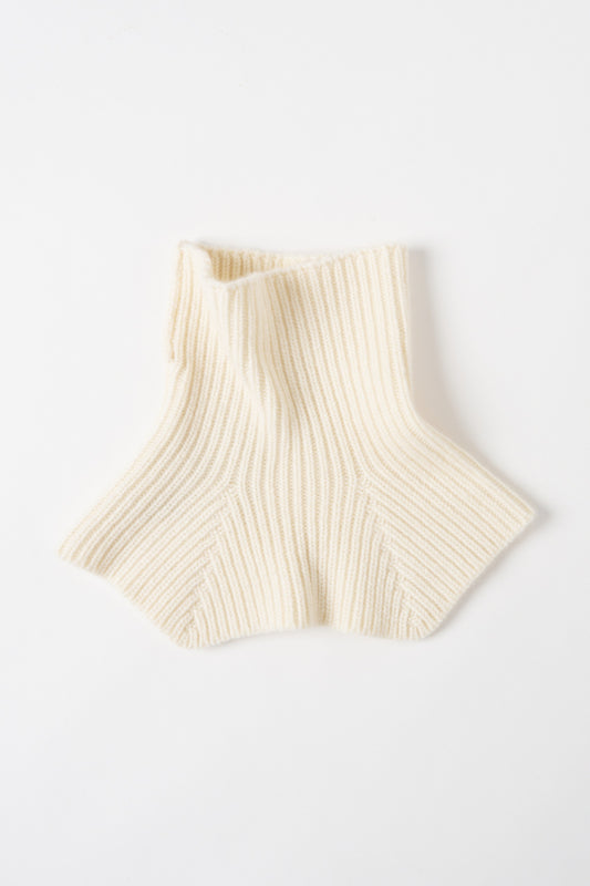 humoresque - turtle neck collar - ivory