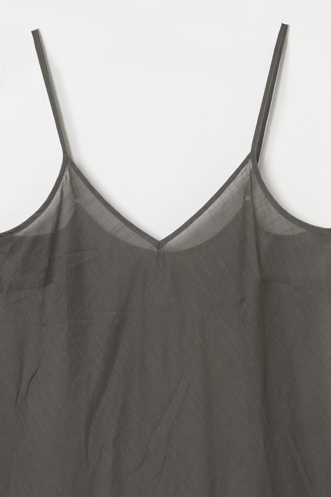 humoresque - foundation - charcoal