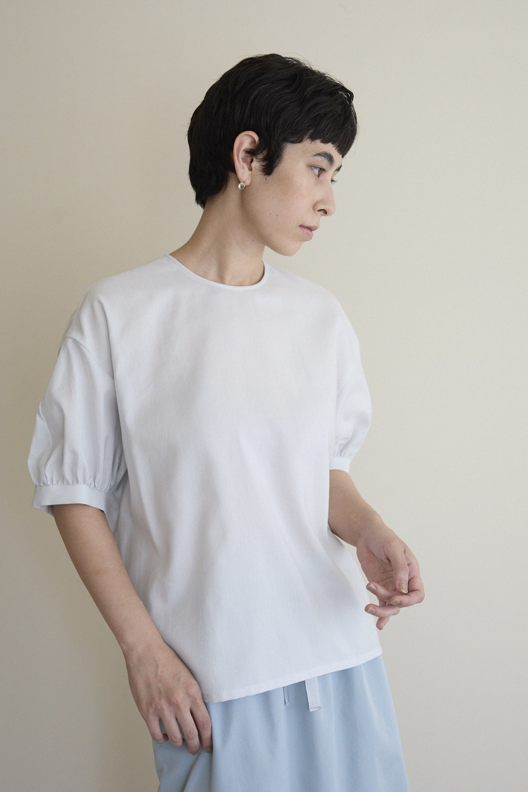 humoresque - puff sleeve pullover short - frosty blue