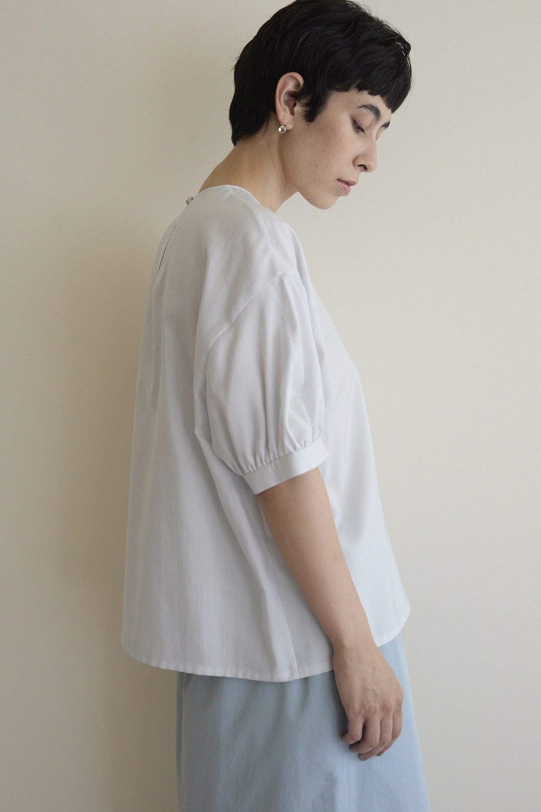 humoresque - puff sleeve pullover short - frosty blue
