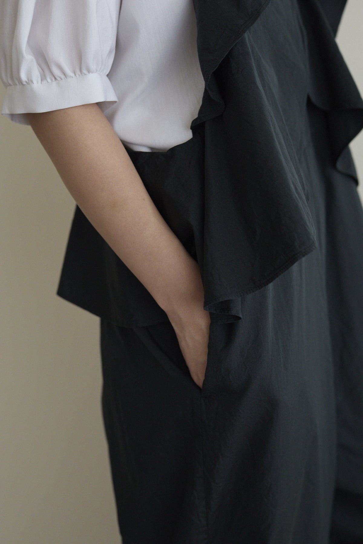 humoresque - petal salopettes - balck