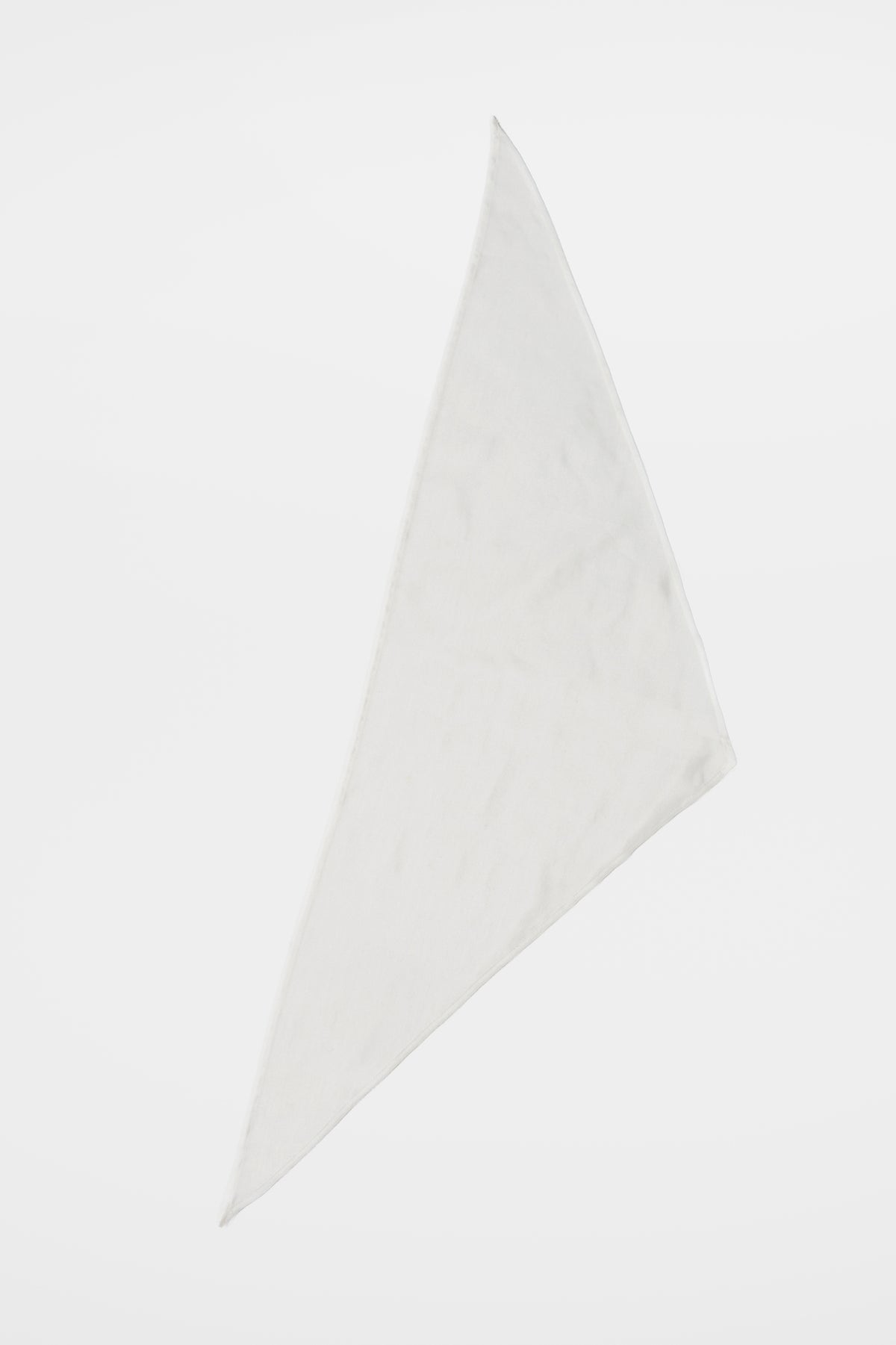 humoresque - triangle - white