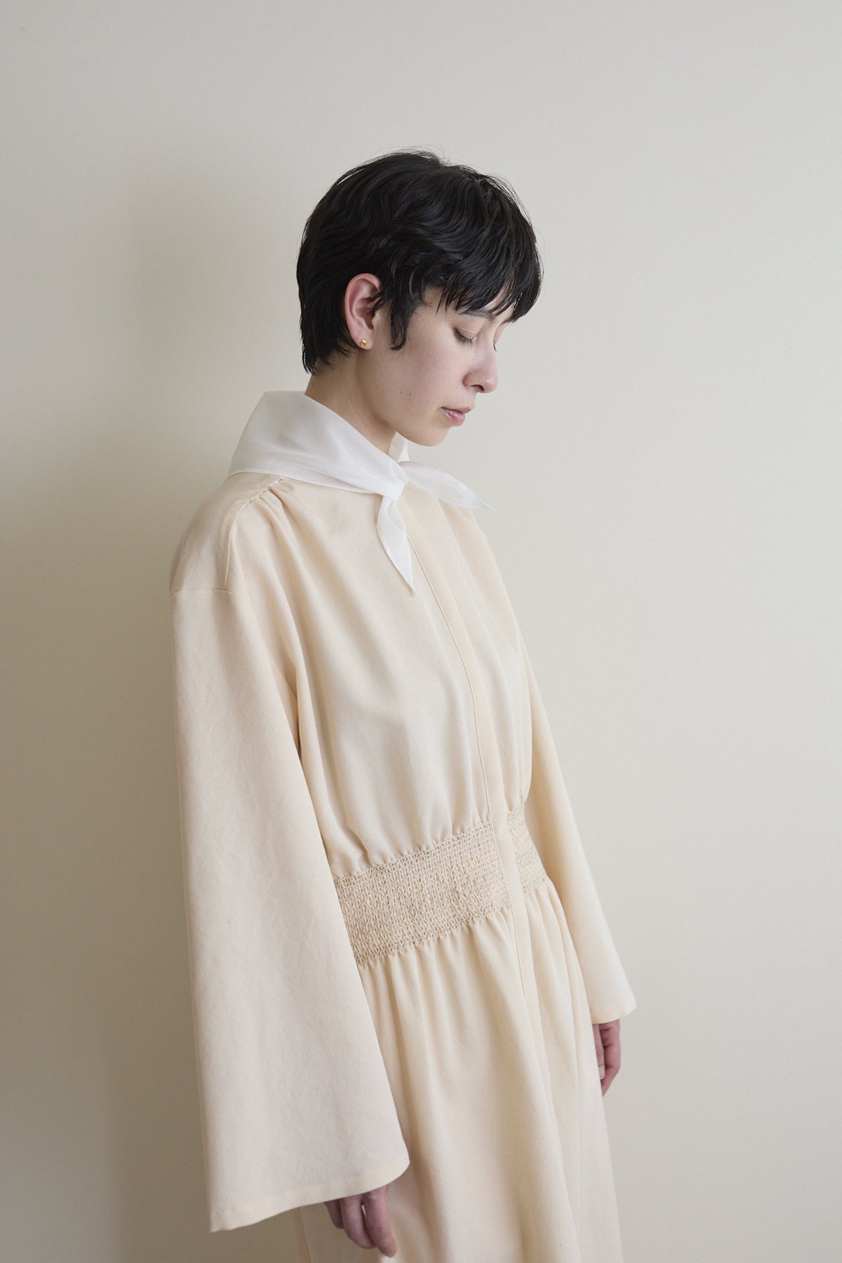 humoresque - triangle - white