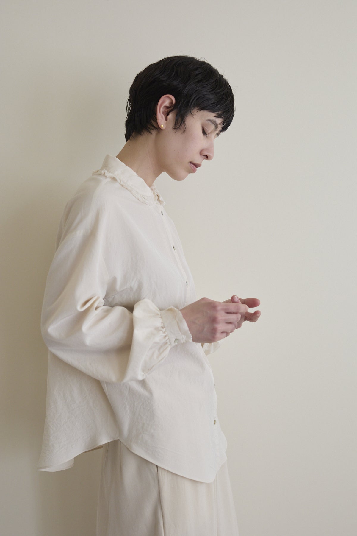 humoresque - frill collar blouse - natural