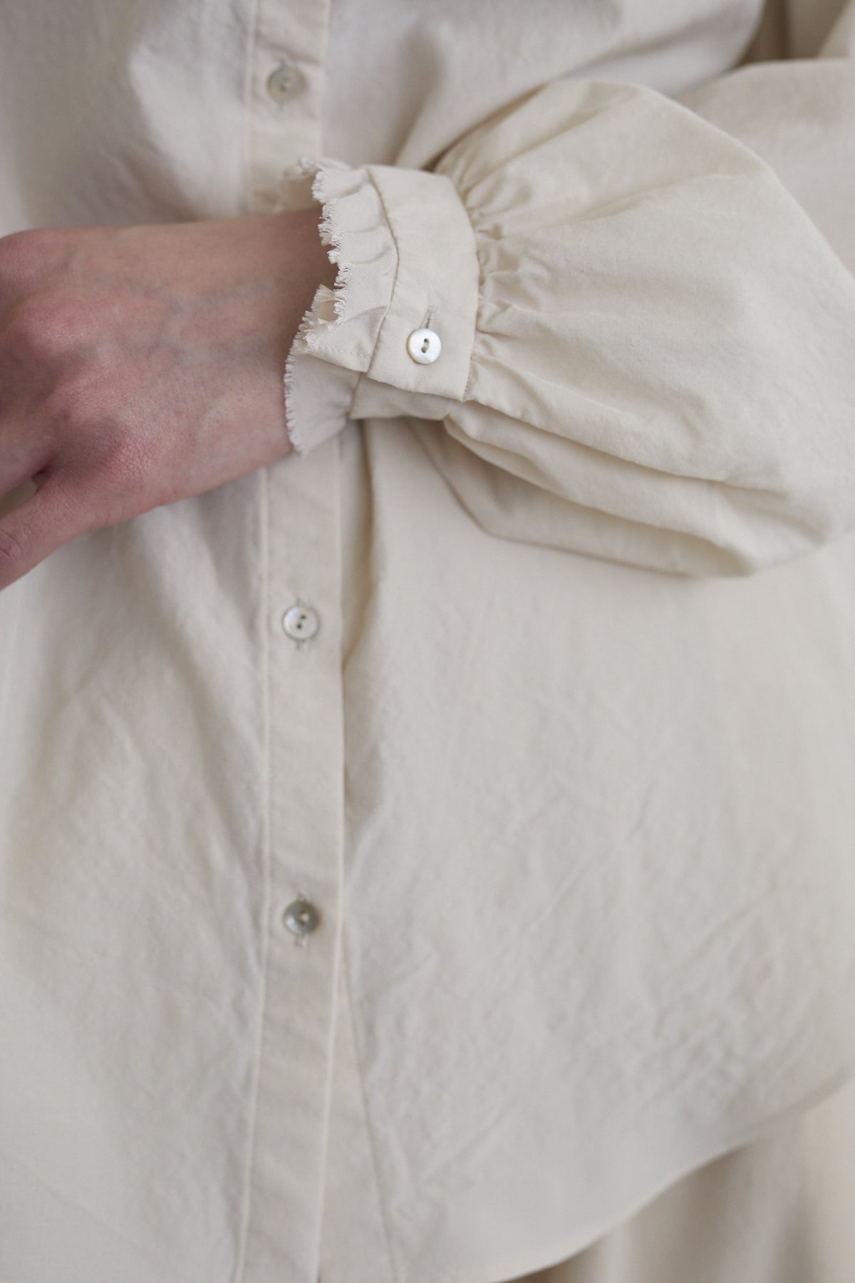 humoresque - frill collar blouse - natural