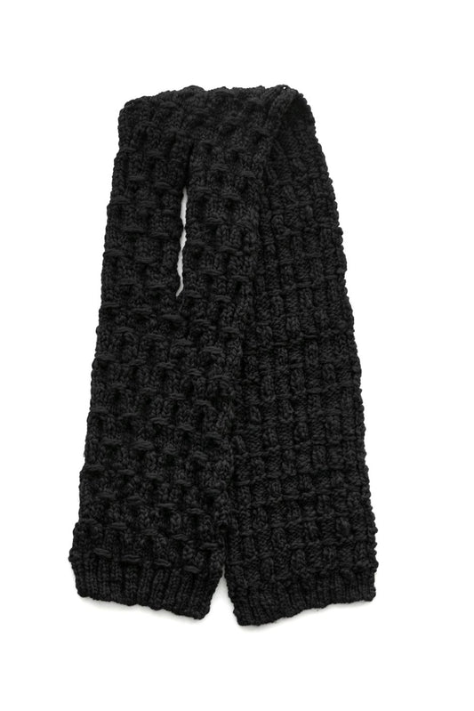 WRYHT - SHELL PATTERN HAND SCARF - BLACK