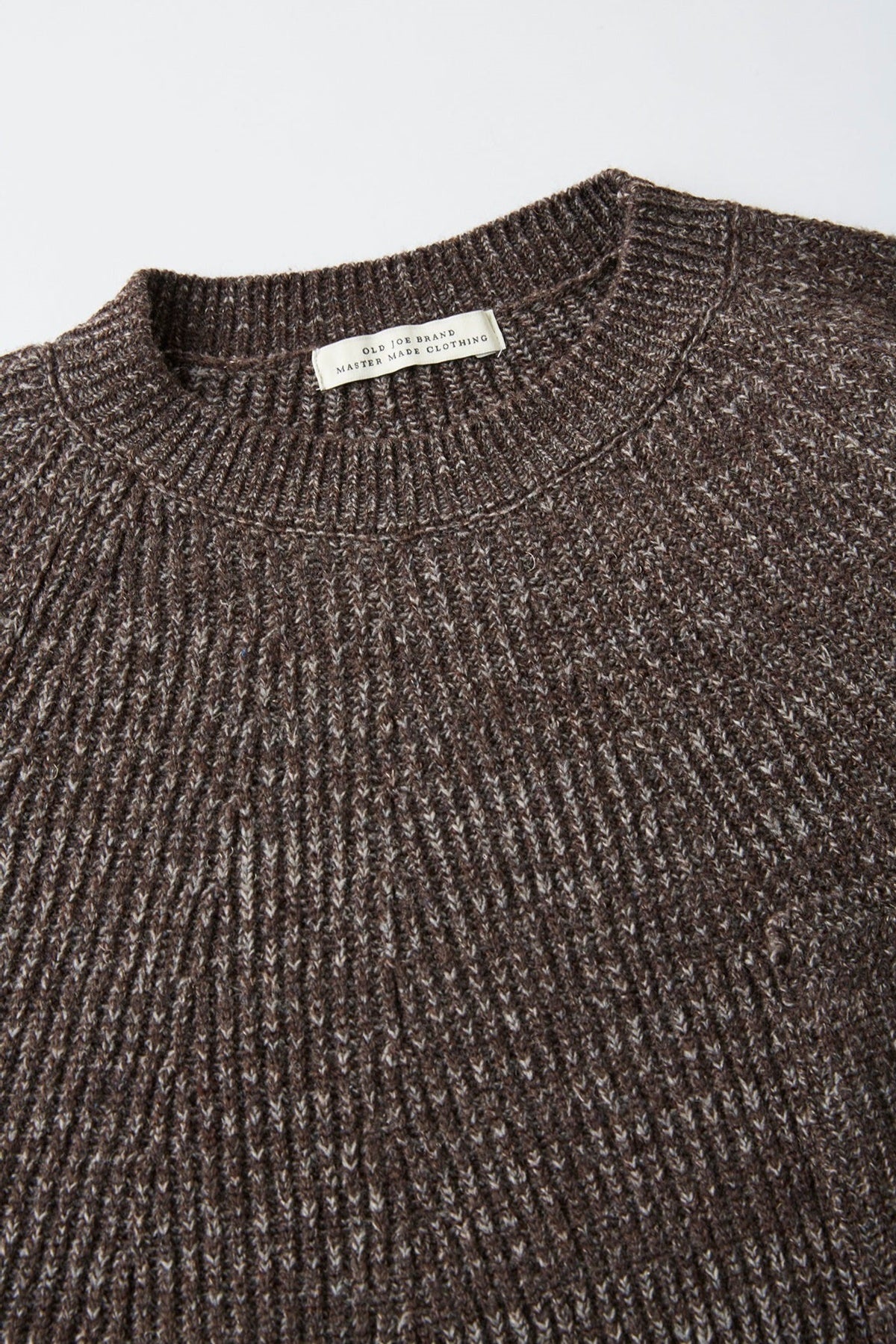 ○OLD JOE - BLENDED KEMPI CREW-NECK SWEATER - BARK