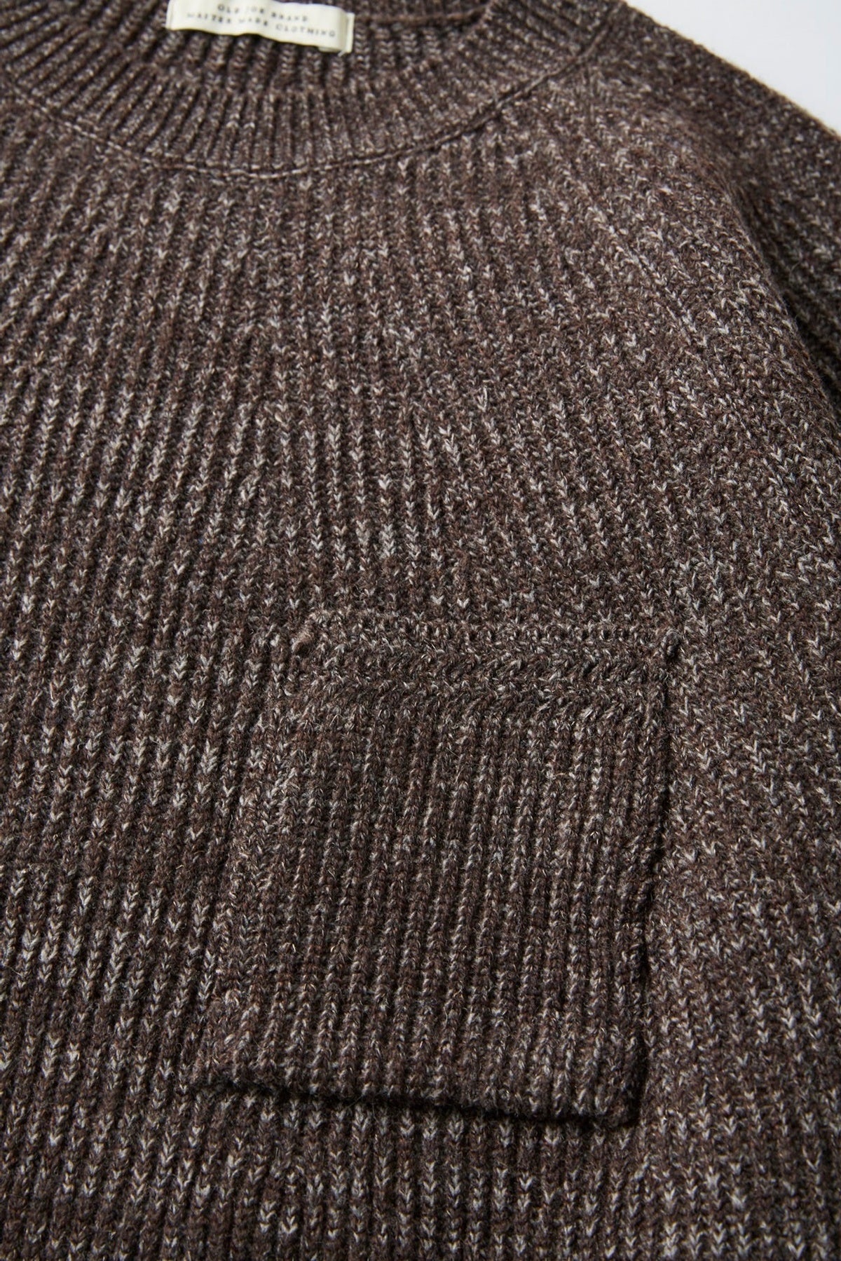 ○OLD JOE - BLENDED KEMPI CREW-NECK SWEATER - BARK