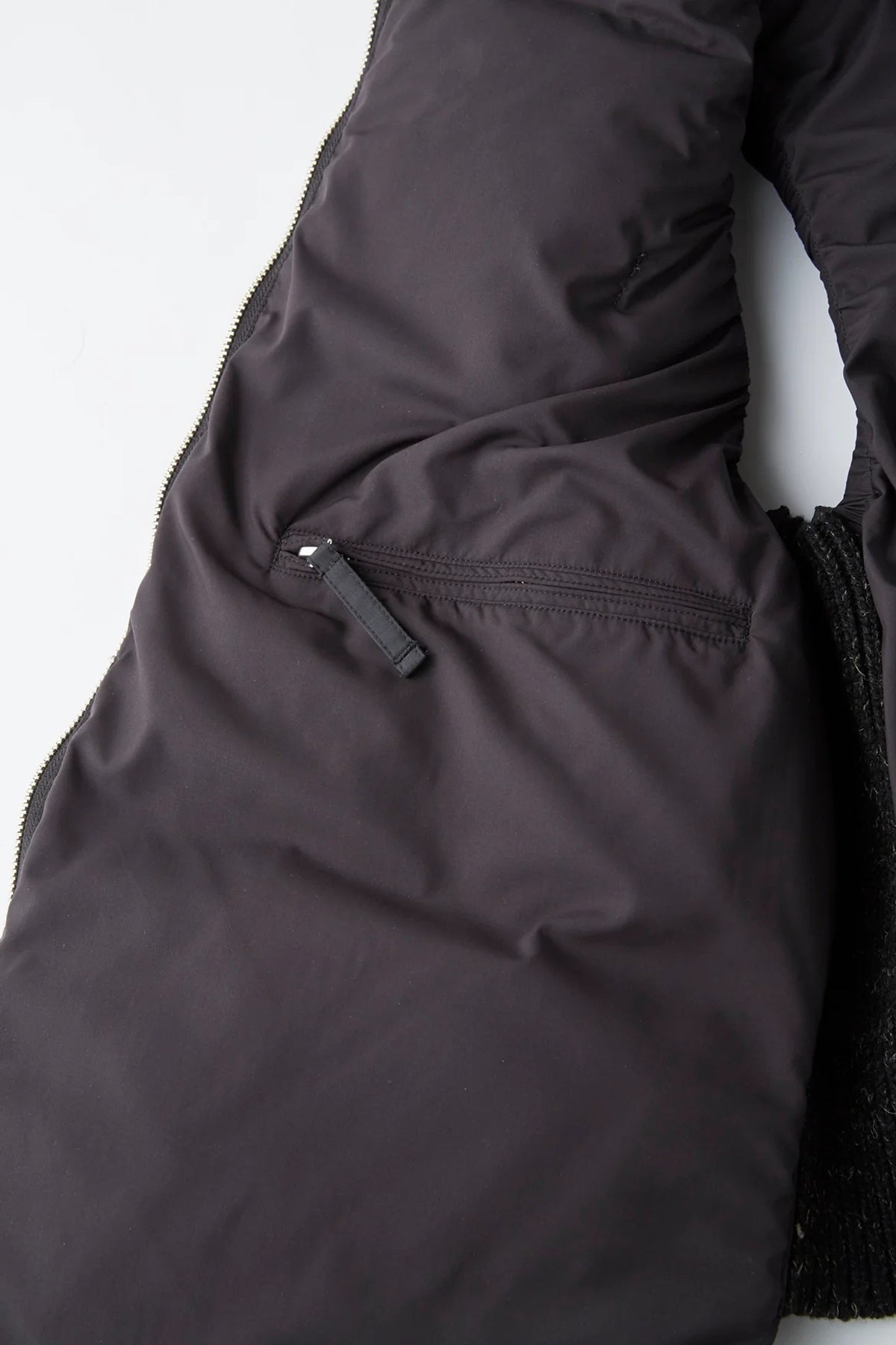 ○OLD JOE - HIGH COUNT SILK PUFF VEST - BLACK