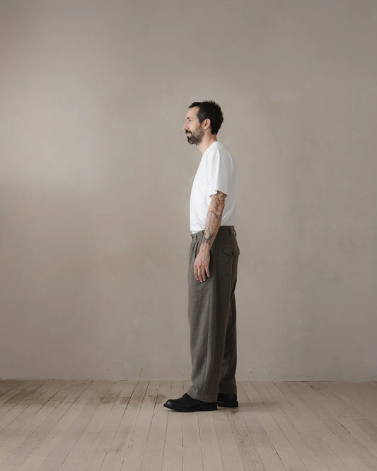 evan kinori - Two Pleat Pant - Brushed Wool/Cash. - Mid-Grey