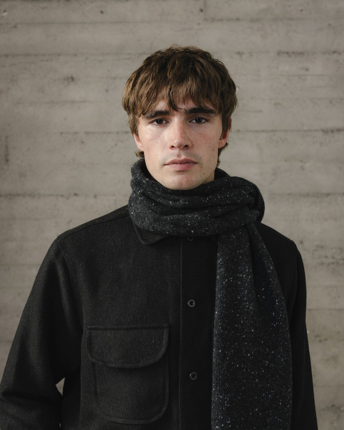 evan kinori - KNIT SCARF WOOL/CASHMERE TWEED - BLACK