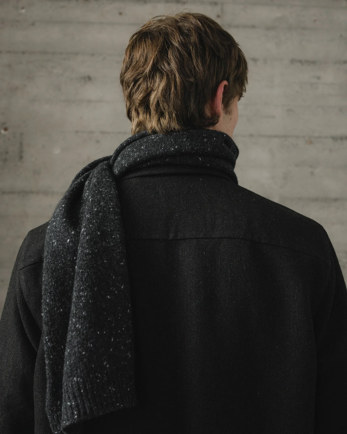 evan kinori - KNIT SCARF WOOL/CASHMERE TWEED - BLACK