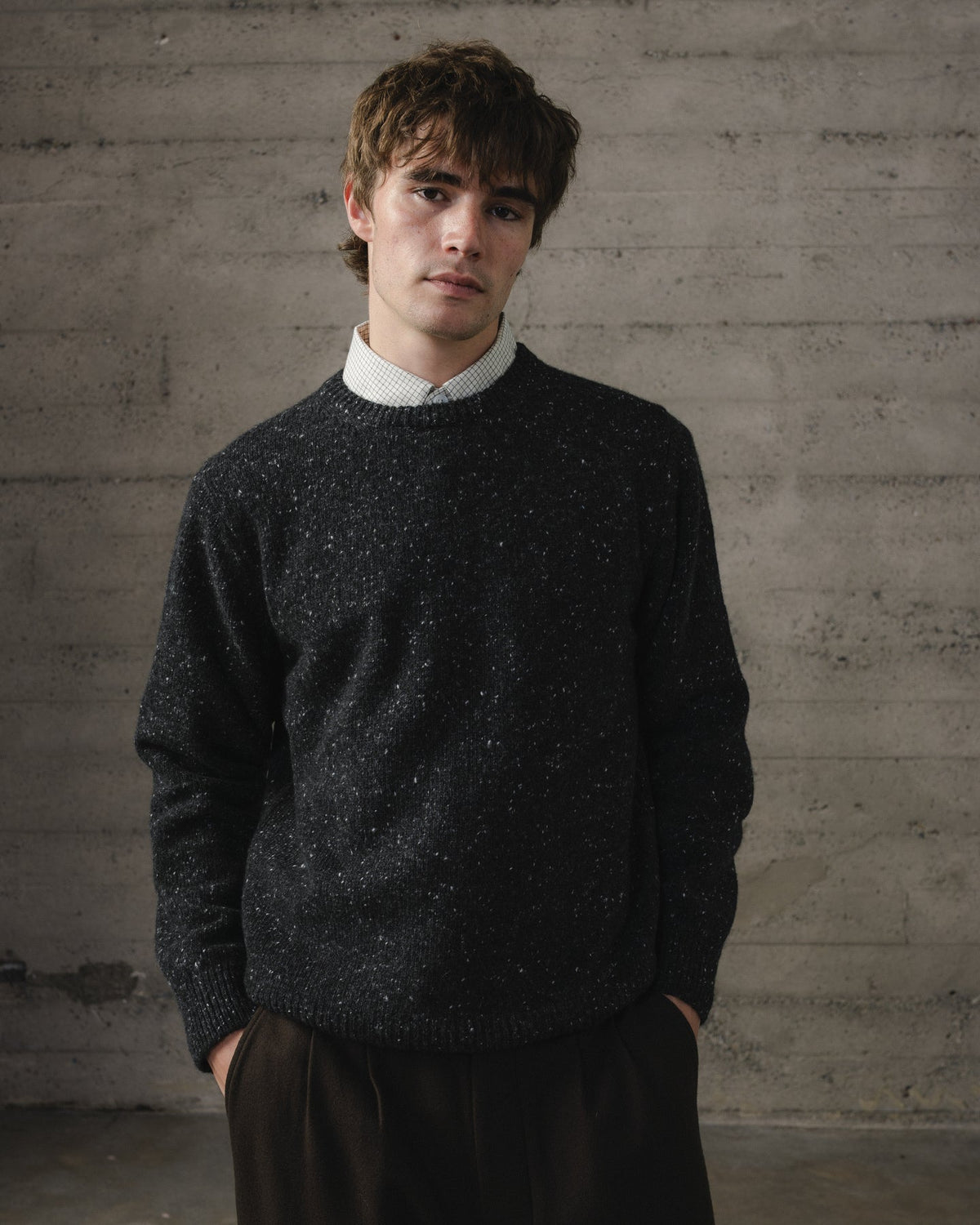 evan kinori - CREWNECK SWEATER WOOL/CASHMERE TWEED - BLACK