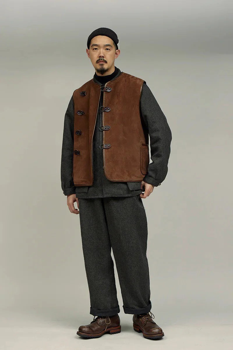 ◯ Nigel Cabourn - CAPTAIN VEST OIL VELOUR - BROWN - – PHAETON ◯ Nigel Cabourn - CAPTAIN VEST OIL VELOUR - BROWN - – PHAETON